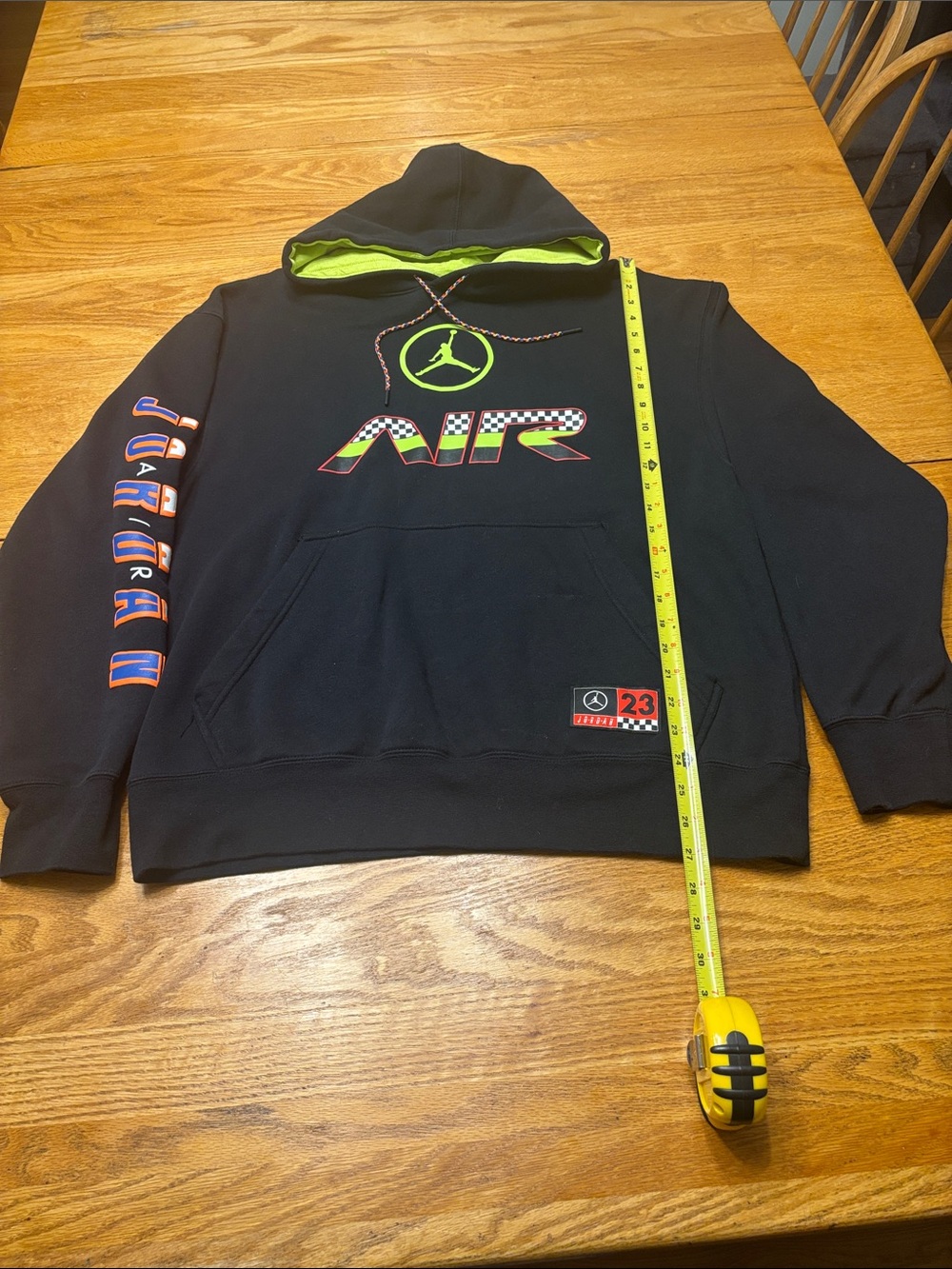 Jordan Men's Black Large Hoodie with Neon Lime Lining and Multicolor AIR Graphic - Picture 8 of 9